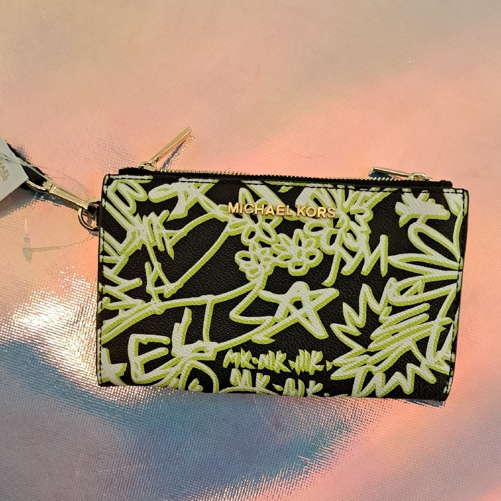 NWT Michael Kors Black and Yellow Wristlet. Never Used